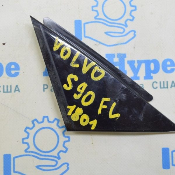 Накладка треугольник (наружний) двери перед лев Volvo S90 16- 31378629