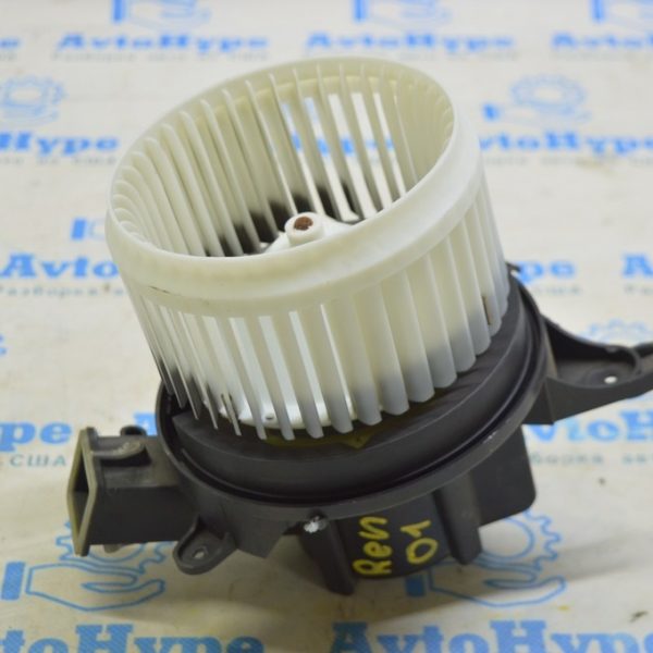 Мотор вентилятор печки Jeep Renegade 15- 68266039AA