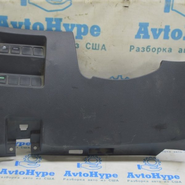 Накладка колени водителя Nissan Rogue 14- черн 68106-4BA1A