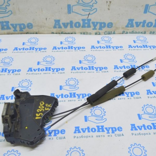 Замок двери перед прав Lexus IS250/IS300/IS350 06-13 69030-53100