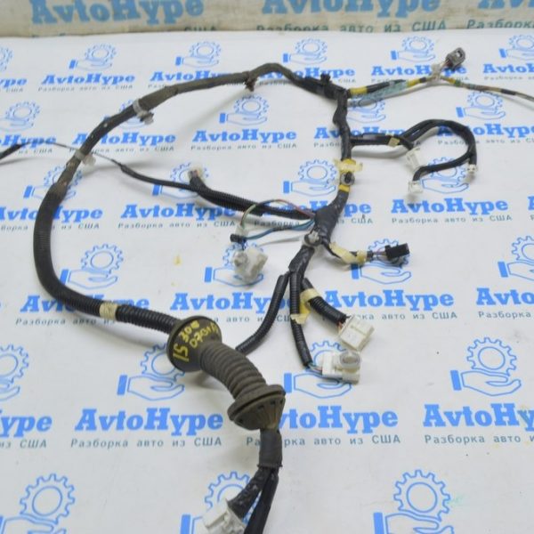 Проводка двери перед прав Lexus IS250/IS300/IS350 06-13 82151-53140F