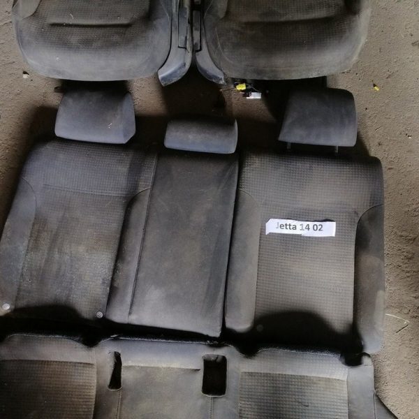 Задний ряд сидений (2 ряд) VW Jetta 11-18 USA тряпка черн (02) 5C6-885-405-BH-EEL