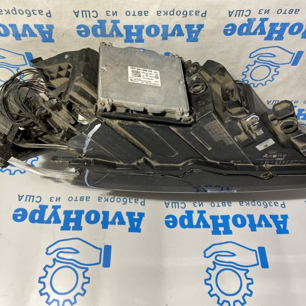 Блок розжига прав Audi Q7 4M 15-7PP.941.592.CA  7PP.941.592.CA