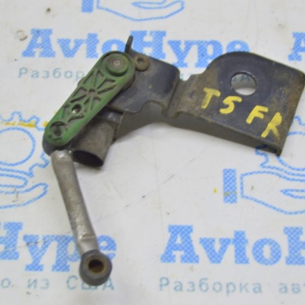 Датчик положения кузова передний VW Multivan T5 09-15 7E0941273