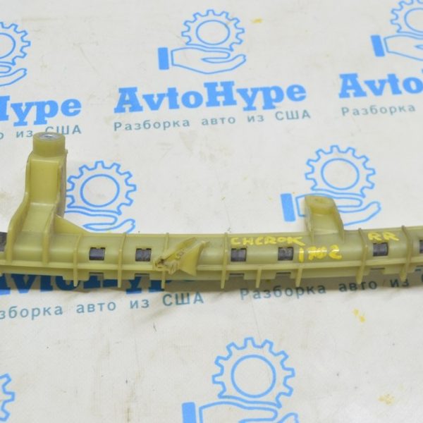 Направляющая стекла двери зад прав Jeep Cherokee KL 14- 68227426AA