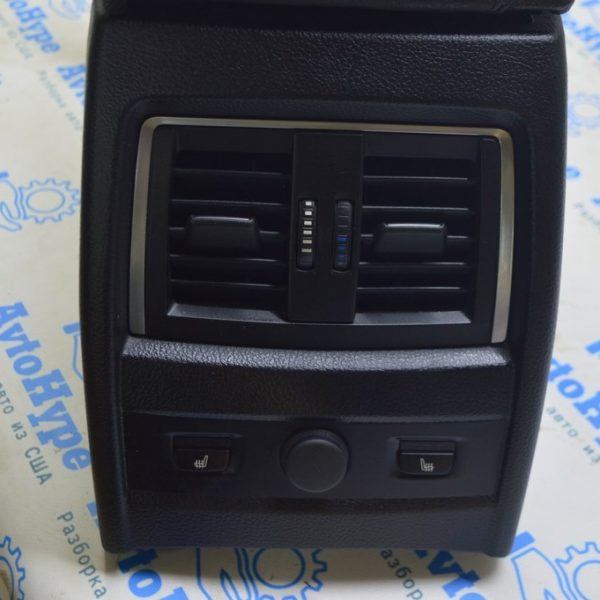 Накладка центральной консоли задняя BMW 3 F30 12-19 черная с подогревом заднего ряда (02) 51-16-9-235-498