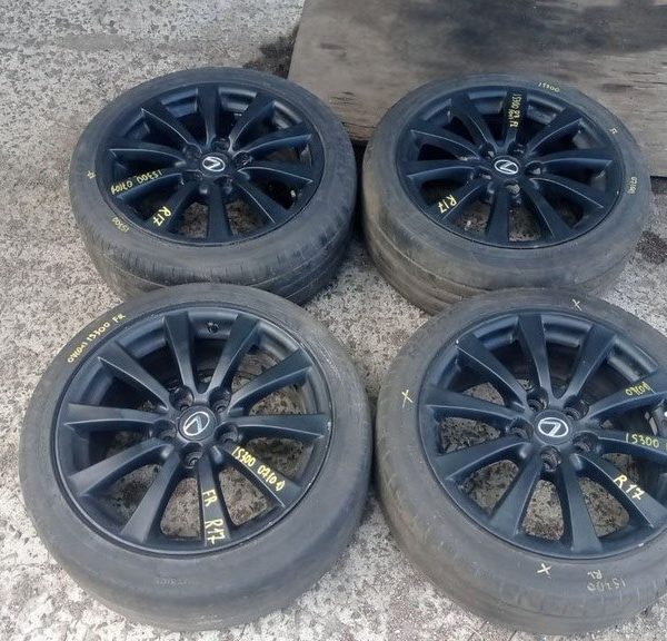 Комплект дисков R17 4шт Lexus IS250/IS300/IS350 06-13 c резиной на допил и датчиками 42611-53361