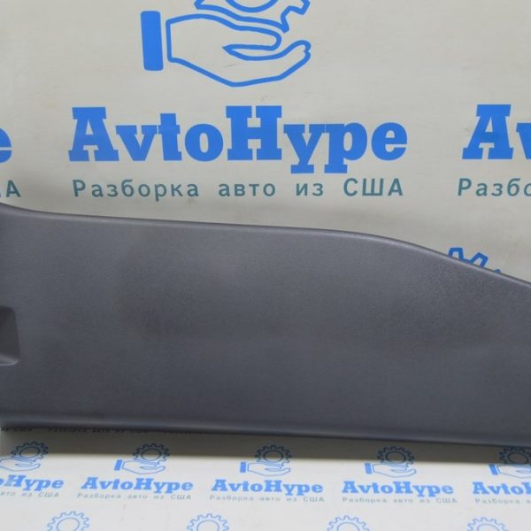 Накладка центральной стойки нижняя правая VW Multivan T5 09-15 черн 7H5867286AT71N