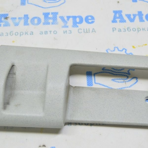 Накладка внутренней ручки двери зад лев VW Multivan T5 09-15 серая 7E5867619B X30