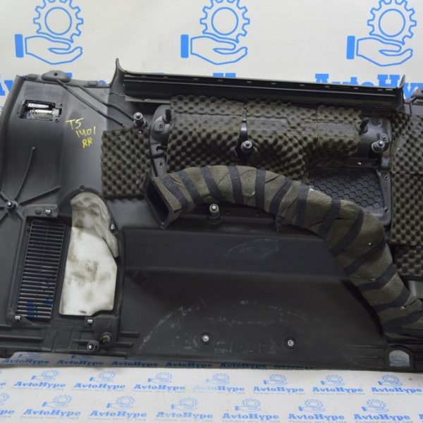 Шторка форточки задняя правая VW Multivan T5 09-15 черн 7H5861330B 75R