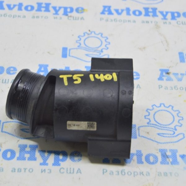 Трубка турбины VW Multivan T5 09-15 2.0d пластик 03L145873