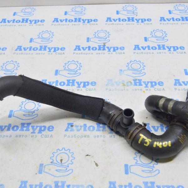 Патрубок охлаждения VW Multivan T5 09-15 2.0d 2 части 7E0122101B