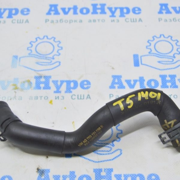 Патрубок охлаждения VW Multivan T5 09-15 2.0d на охладитель 7E0121096B