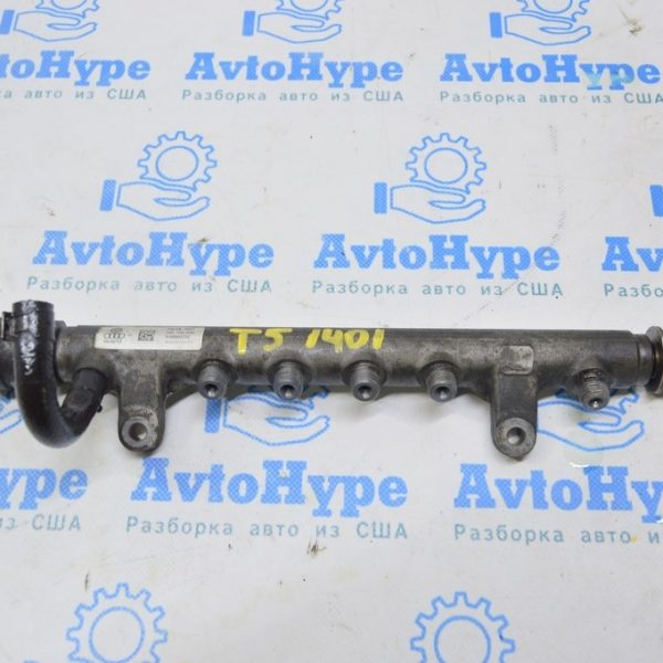 Топливная рейка VW Multivan T5 09-15 2.0d с датчиком 03L130089