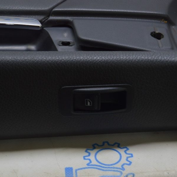 Управление стеклоподъемником перед прав VW Multivan T5 09-15 7E0959855D 9B9