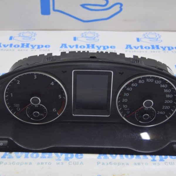 Щиток приборов VW Multivan T5 09-15 2.0d (01) 170к км 7E0920880J