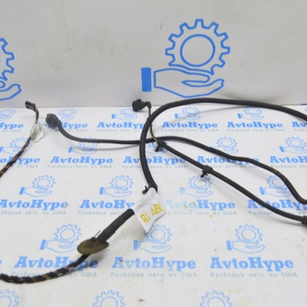 Провод датчика ABS зад лев VW Multivan T5 09-15 7E0971279D