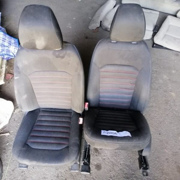 Пассажирское сидение Ford Fusion mk5 13-16 тряпка черн DS7Z-5464416-AC