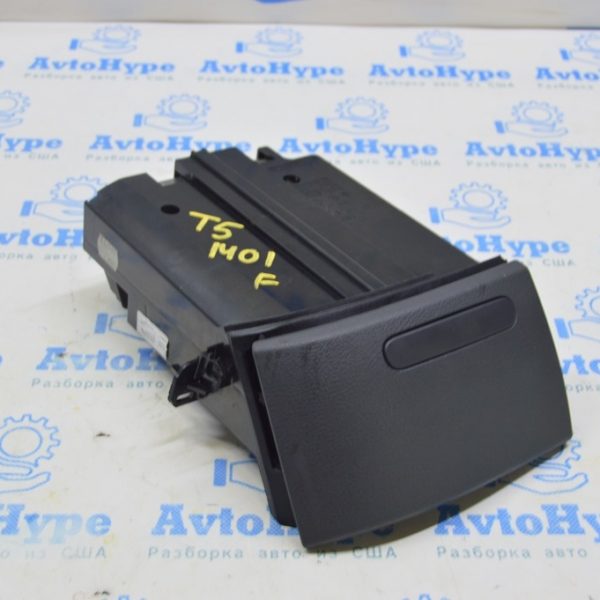 Пепельница передней панели VW Multivan T5 09-15 черн, с прикуривателем 7E5858192  75R