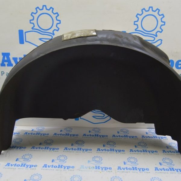 Подкрылок задний правый VW Multivan T5 09-15 7H0810972C