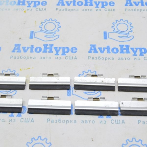 Заглушка декоративных накладок VW Multivan T5 09-15 мат хром 7H5883161K 8Q8