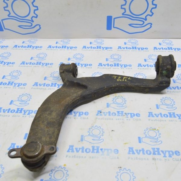 Рычаг нижний перед лев VW Multivan T5 09-15 (01) 7E0407151B