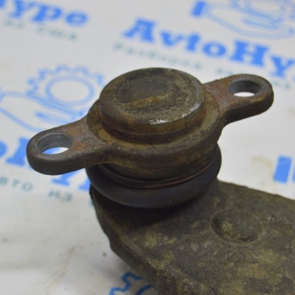 Шаровая опора перед лев VW Multivan T5 09-15 (01) 7H0407361A