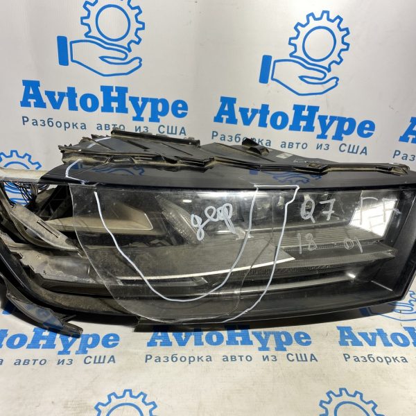 Фара передняя правая  Audi Q7 4M 15- дорест галоген на зч.