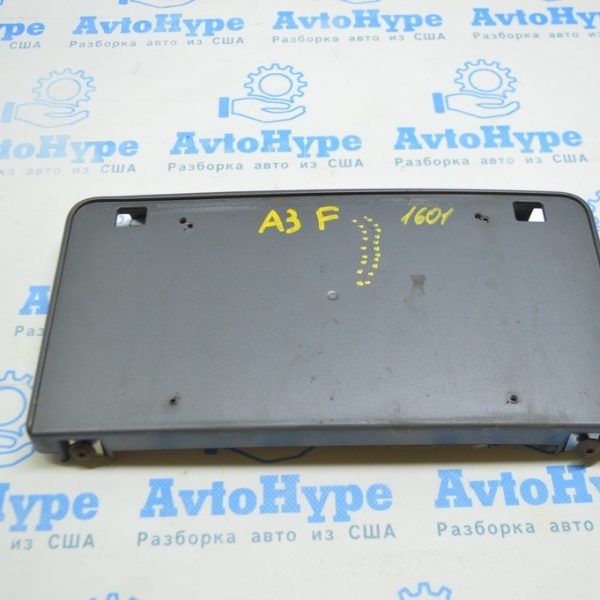 Подиум под номер рамка номерная переднего бампера Audi A3 8V 15-20 8V5-807-287