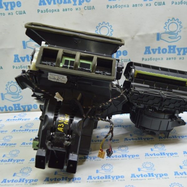 Печка в сборе Audi A3 8V 15-20 (01) 5Q1-820-353-J