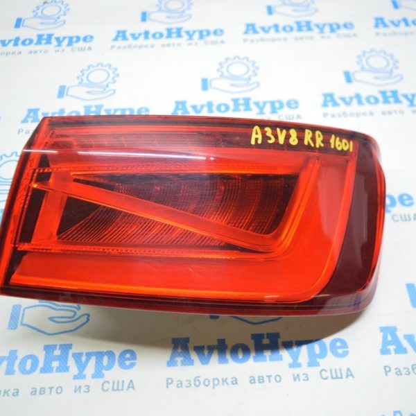 Фонарь внешний крыло правый Audi A3 8V 15-16 4d usa LED 8V5-945-096-C