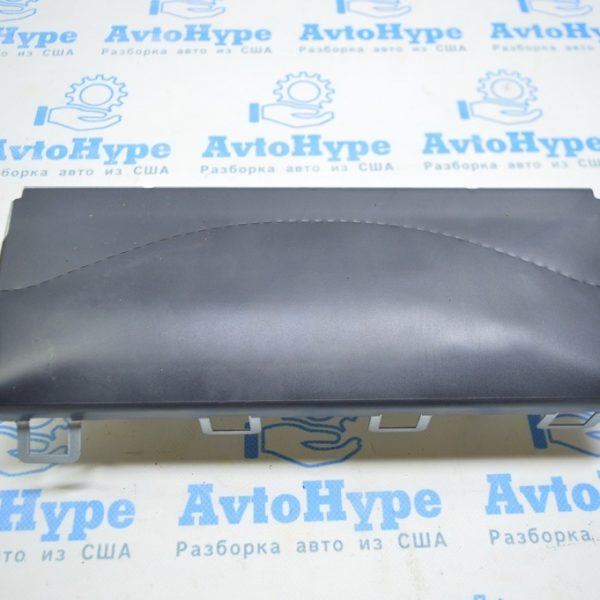 Подушка безопасности airbag коленная водительская левая Audi A3 8V 15-20 черная 8V1-880-841-D