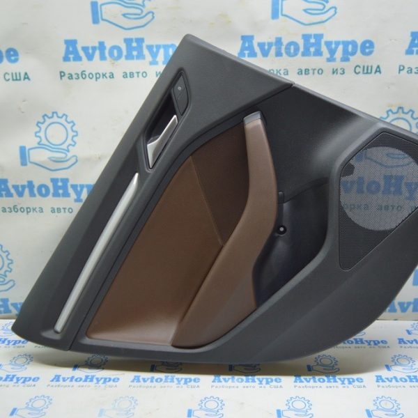 Обшивка двери (карточка) зад лев Audi A3 8V 15-20 коричневый цвет (01) 8V5-867-303-J-KXQ
