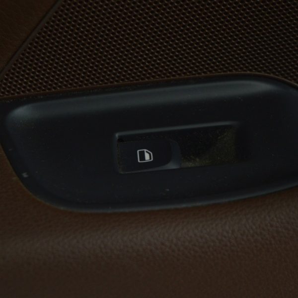 Управление стеклоподъемником зад лев Audi A3 8V 15-20 8V0-959-855