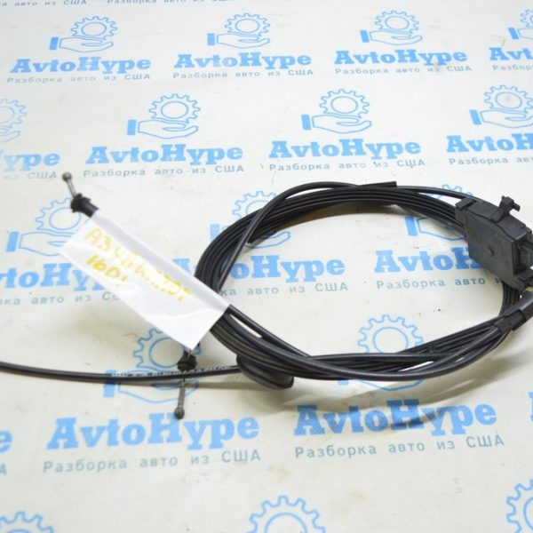 Трос открывания замка капота Audi A3 8V 15-20 передняя часть 8V0-823-531-A