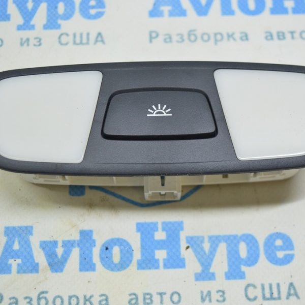 Плафон освещения задний Audi A3 8V 15-17 черн 8V0947111