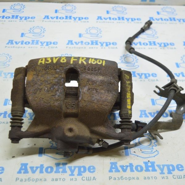 Тормозной шланг передний правый Audi A3 8V 15-20 5Q0-611-701-C