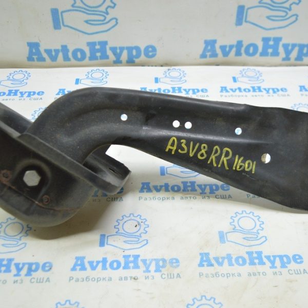 Рычаг продольный задний правый Audi A3 8V 15-20 4d AWD номер может не совпадать (01) 5Q0-505-224-D