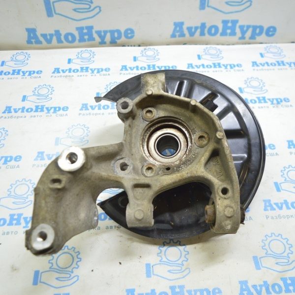 Цапфа задняя правая Audi A3 8V 15-20 AWD 2.0T 5Q0-505-436-J