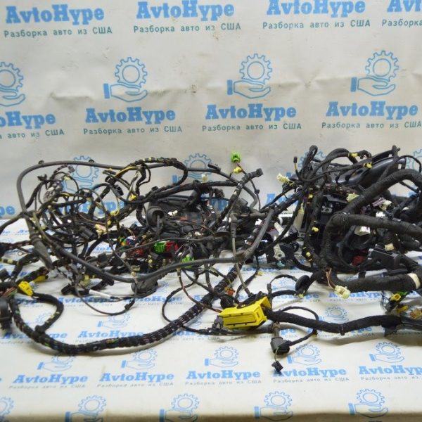 Проводка салонная с блоком предохранителей Audi A3 8V 15-20 (01)