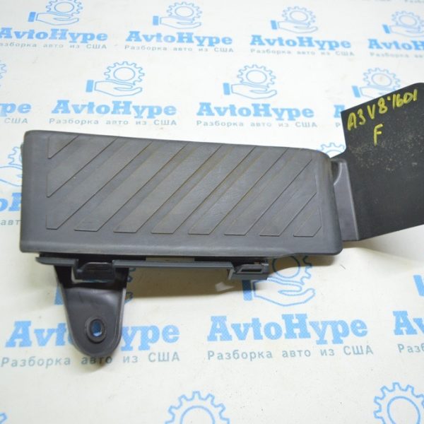 Площадка для отдыха ноги Audi A3 8V 15-20 черн 5Q1-864-777-B