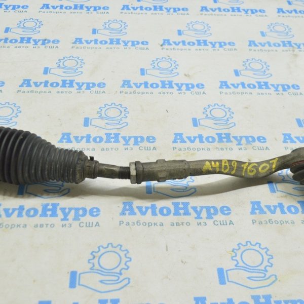 Рулевая тяга с наконечником правая Audi A4 B9 17- 8W0423812B