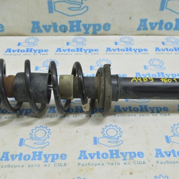 Стойка амортизатора в сборе передняя левая Audi A4 B9 17- 8W0413031AA