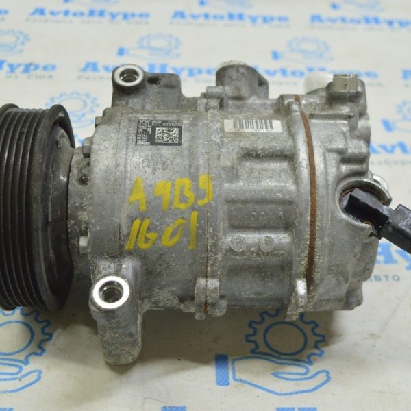 Компрессор кондиционера Audi A4 B9 17- 2.0T 4M0820803