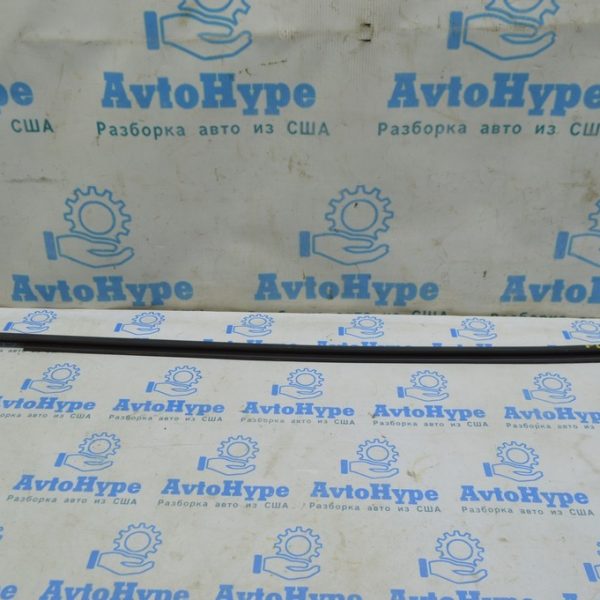 Молдинг дверь-стекло центральный передний левый Audi A4 B9 17- мат 8W0837477B