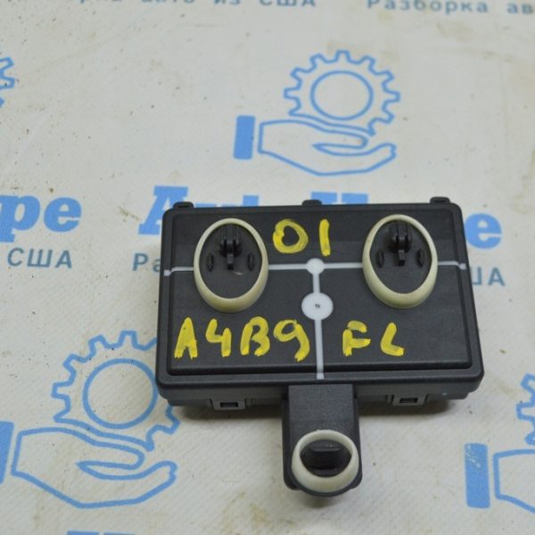 Компьютер двери передней левой Audi A4 B9 17- 8W0959593A
