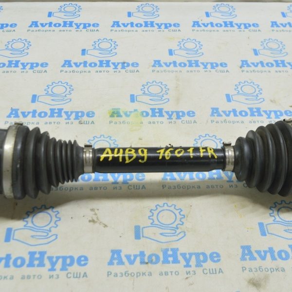 Привод полуось передняя правая Audi A4 B9 17- AWD 8W0407271D