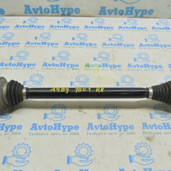 Привод полуось задняя правая Audi A4 B9 17-21 8W0501203D