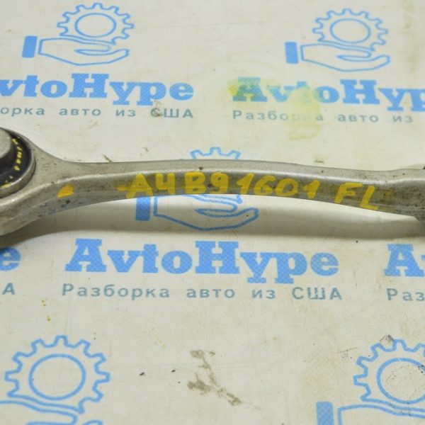 Рычаг верхний передний левый перед Audi A4 B9 17- (01) треснут сайлент 8W0407505C