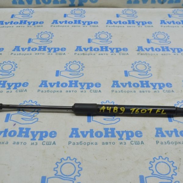 Амортизатор капота левый Audi A4 B9 17- 8W0823359B